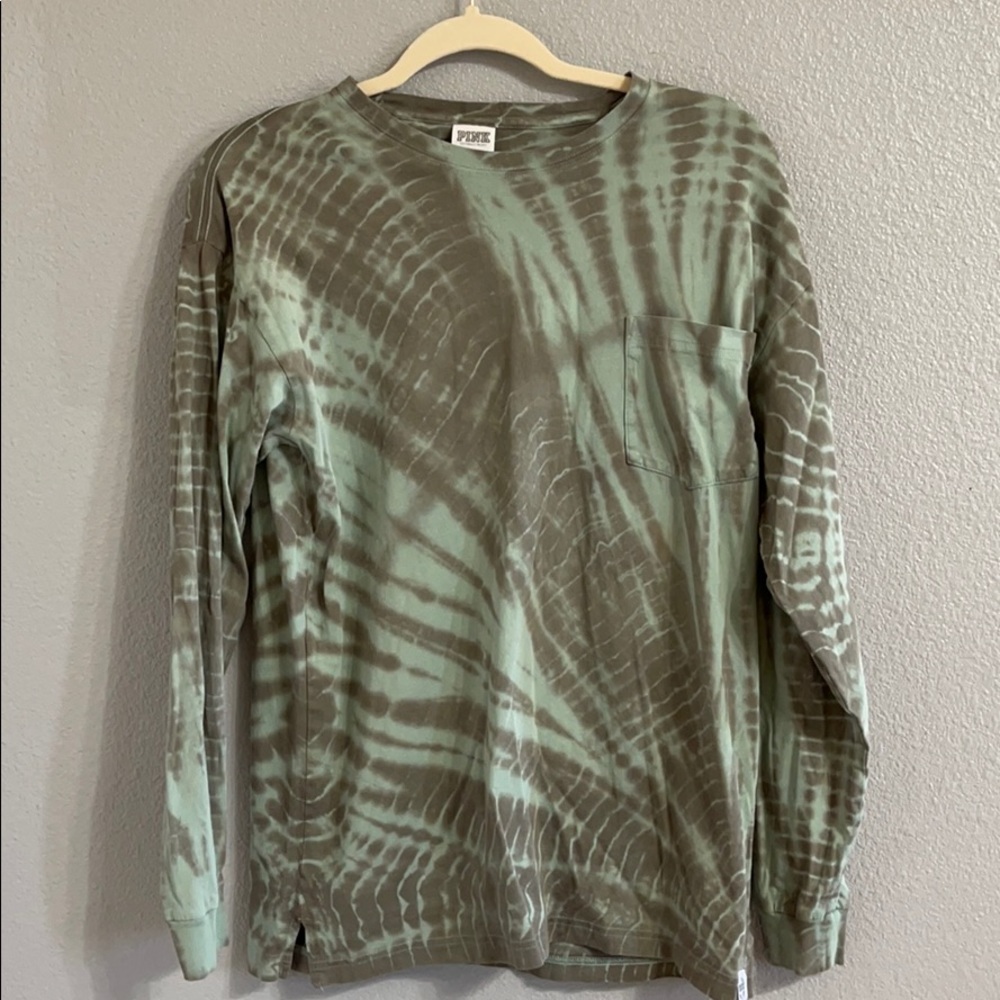 ⭐️VS PINK LONG SLEEVE⭐️